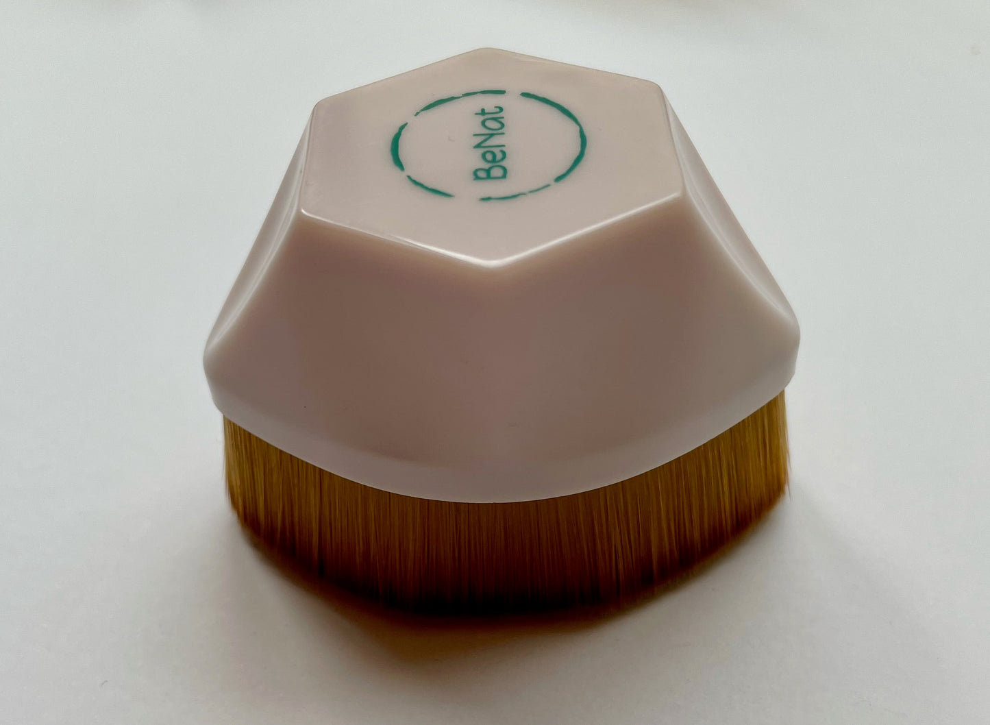 Foundation Makeup Brush - Synthetic Bristle Face Brush for Liquid & Cream Foundation
