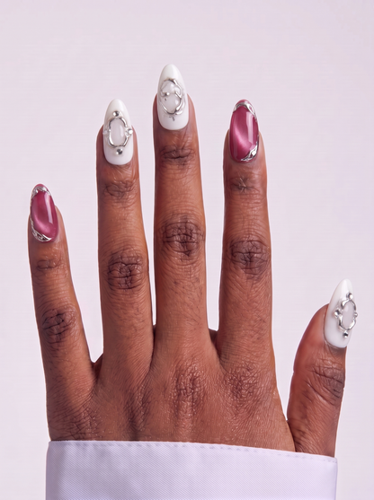 Pink Gilded Almond False Nails – Reusable Press-On Set