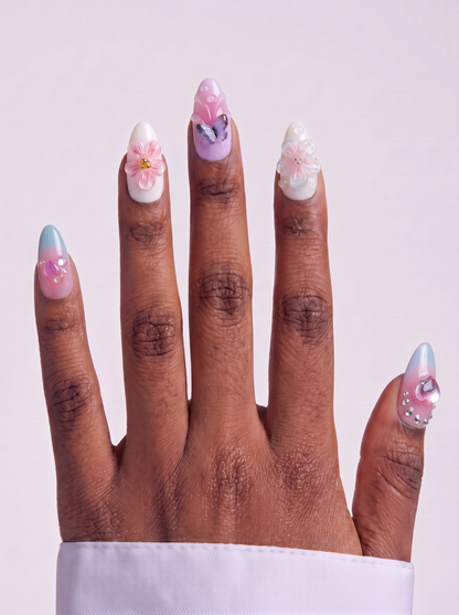 Pink Gilded Almond False Nails – Reusable Press-On Set