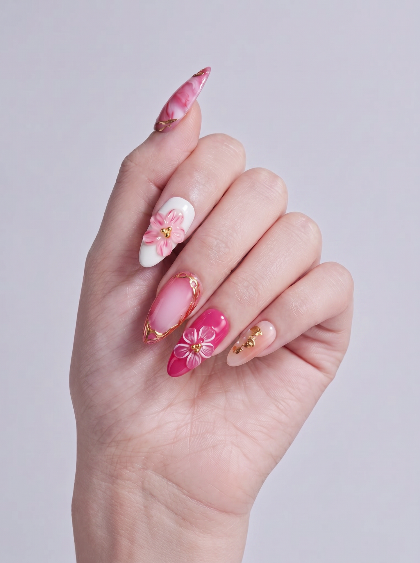 Pink Gilded Almond False Nails – Reusable Press-On Set